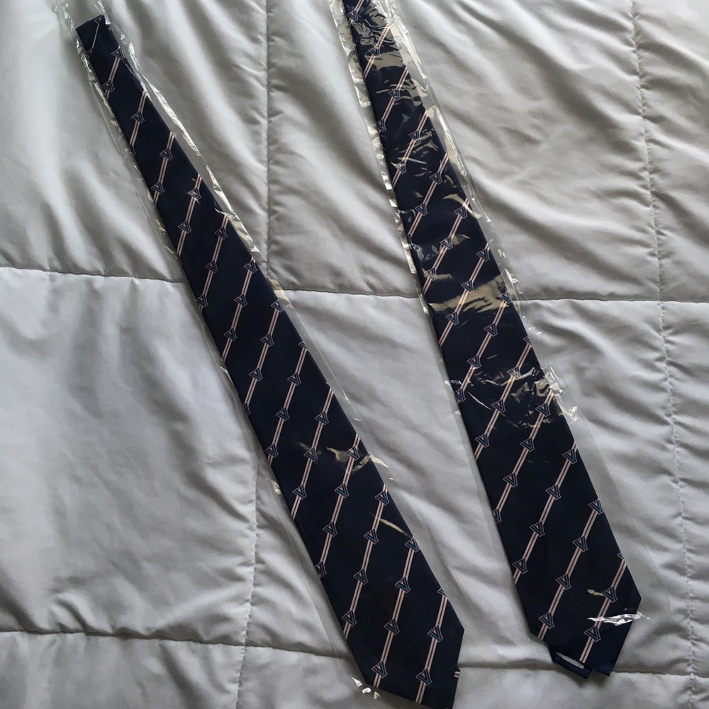 Villanova Ties